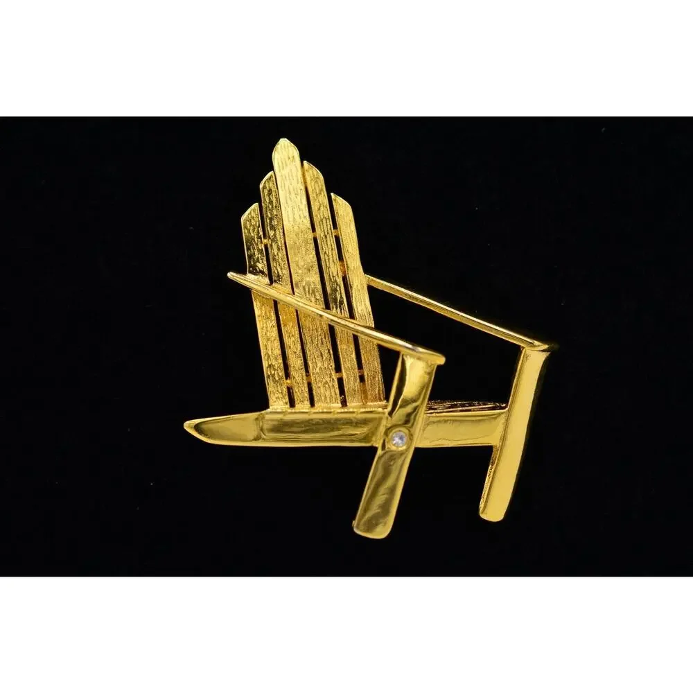Liz Claiborne Vintage Summer Pin Brooch Brushed Adirondack Chair LC Signed Bin1